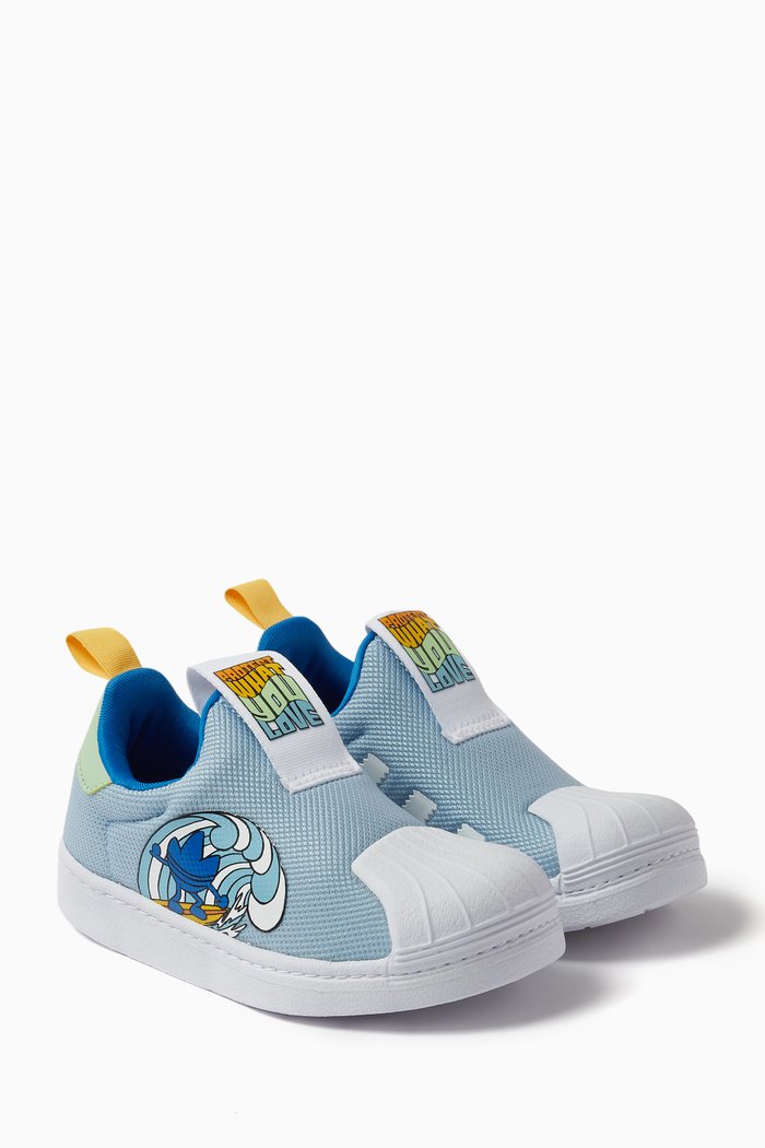 

Superstar 306 Earth Day Sneakers in Mesh, Blue