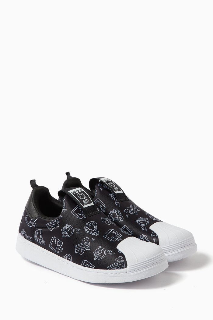 

x André Saraiva Superstar 360 Sneakers in Recycled Materials, Black