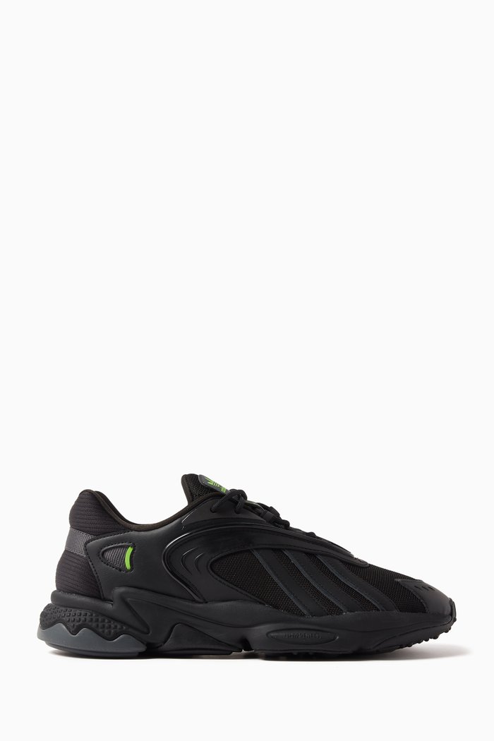 

Oztral Sneakers in TPU Cage and Mesh, Black