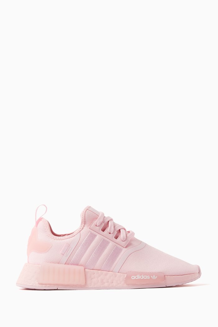 

NMD R1 Low-top Sneakers in Recycled-knit, Pink