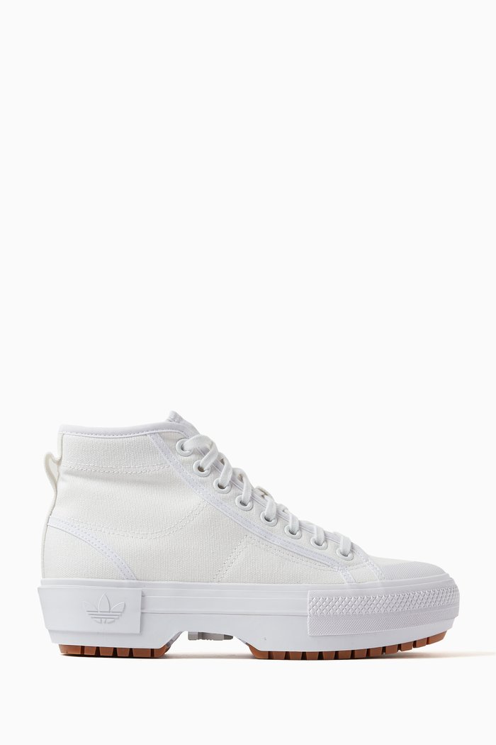 

Nizza Trek Sneakers in Canvas, White