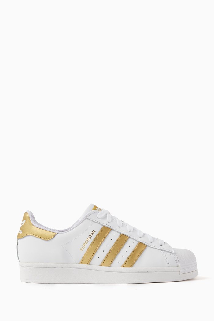 

Superstar Low-top Sneakers in Leather, Gold
