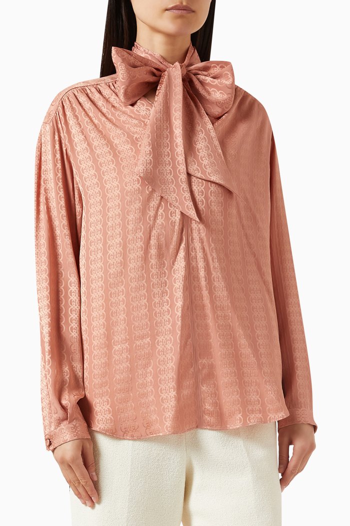 

Neck-tie Shirt in Crêpe-satin, Pink