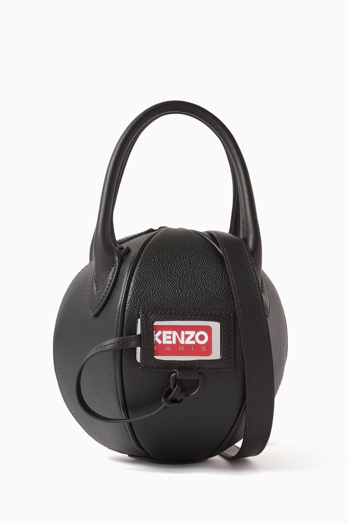 

Ball-shaped Zip Crossbody Bag in Calf leather, Black