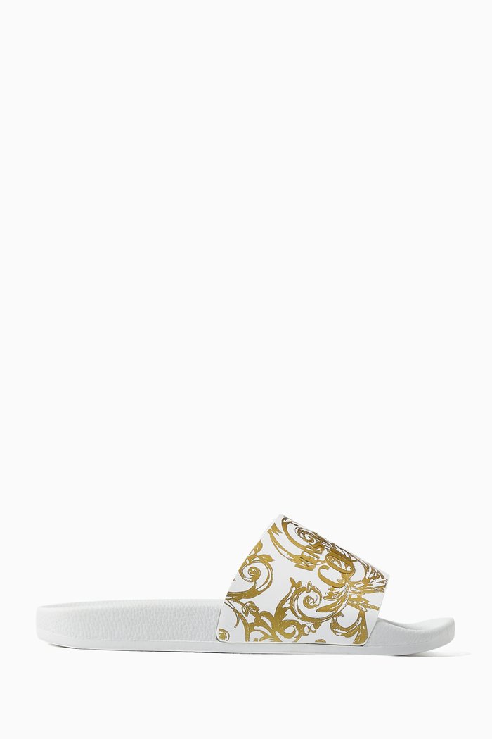 

Shelly Baroque Logo Slides in Rubber, White