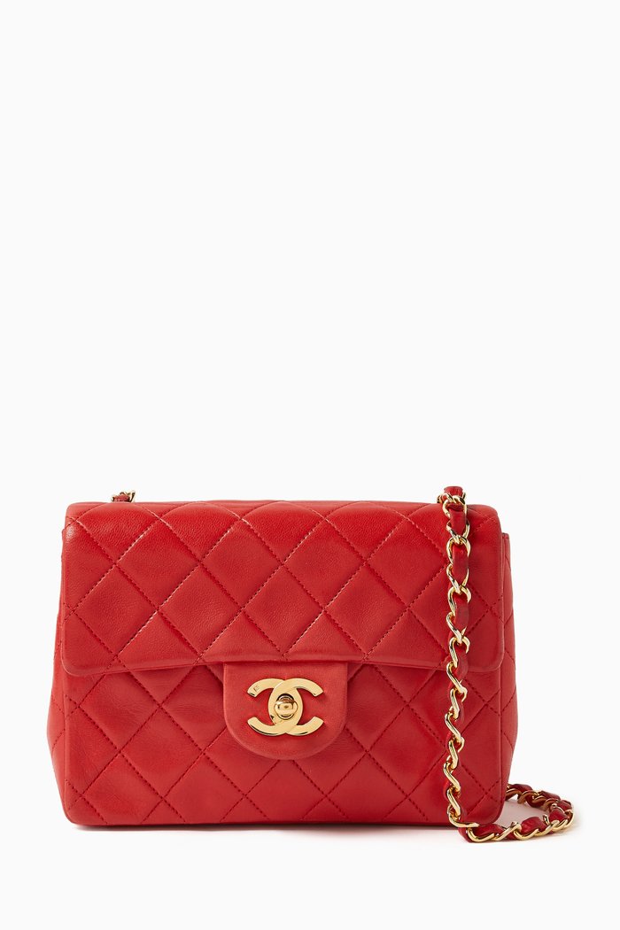 

Mini Square Classic Crossbody Bag in Lambskin, Red