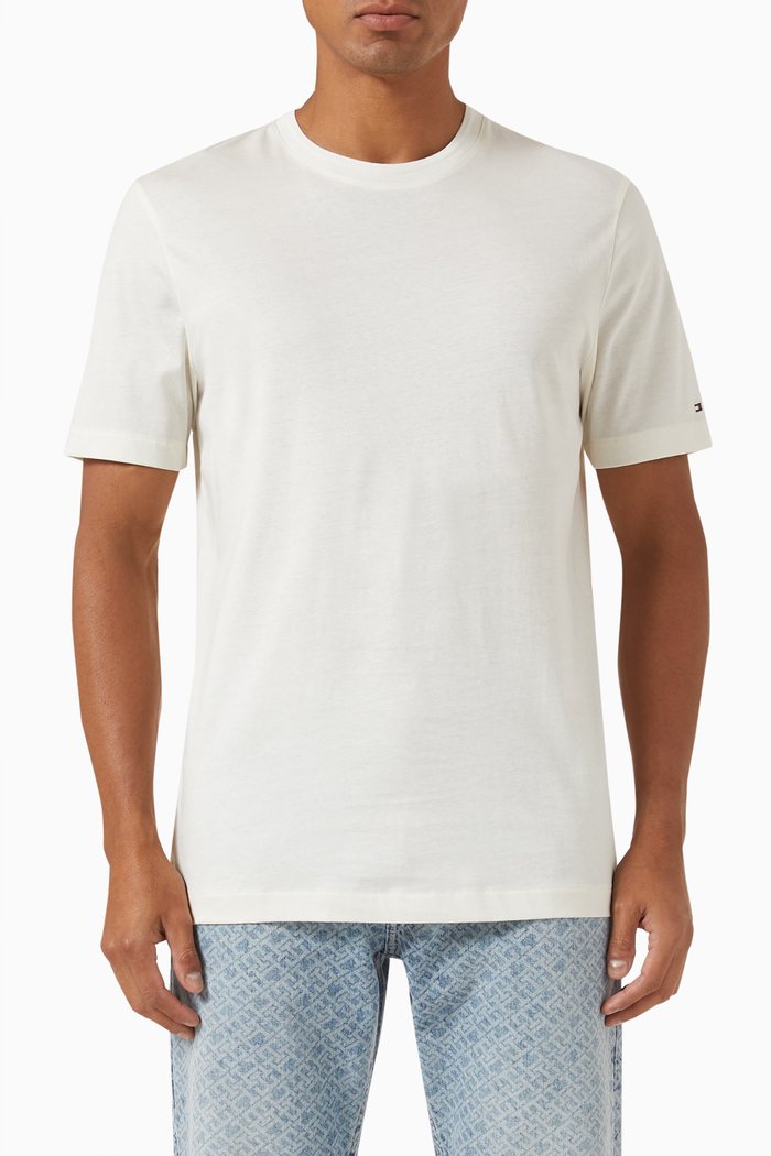 

Essential Logo T-shirt in Mercerised Jersey, White