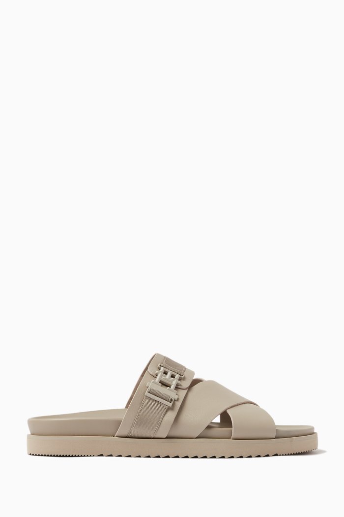

Cleat Crossover Sandals in Leather, Neutral
