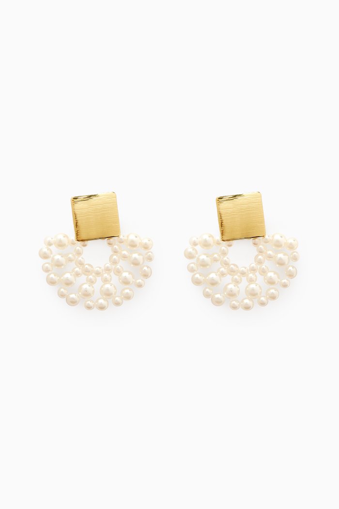 Hannah Pearl Fan Earrings in Gold-plated Brass