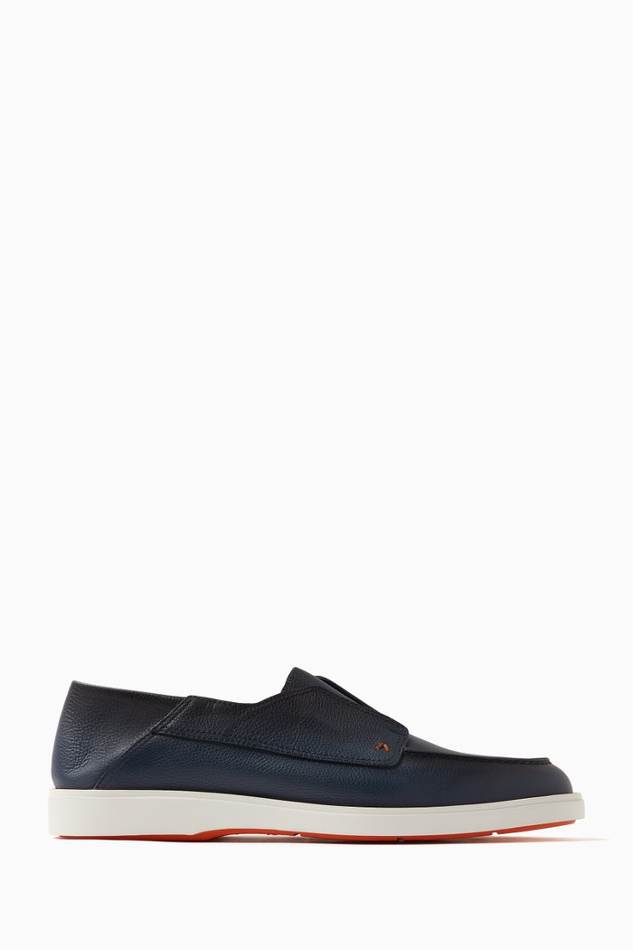 

Boat Shoes in Tumbled Leather, Blue