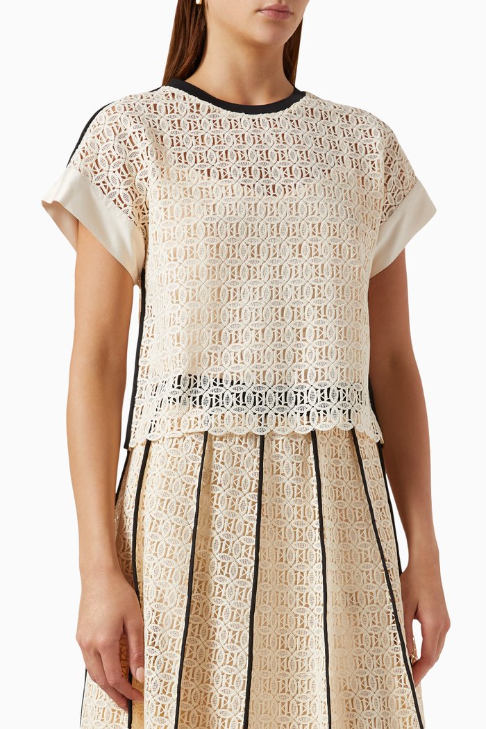 

Embroidered Top in Lace, White