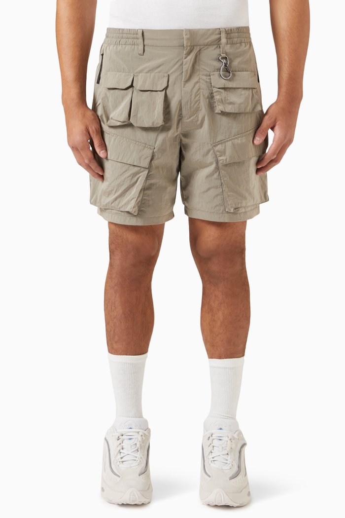 

Dupont Cargo Pocket Shorts in Wrinkle Nylon, Neutral