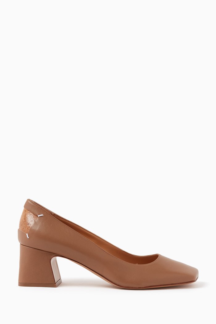 

Four Stitches Décortiqué Pumps in Nappa Leather, Neutral