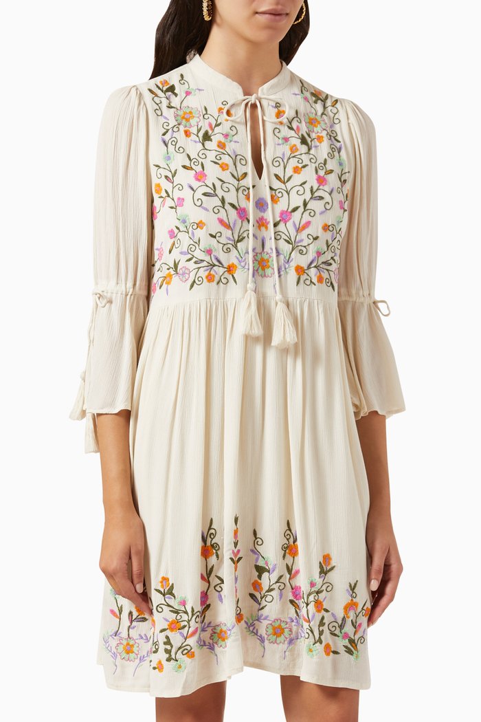 

Yaschella Embroidered Tunic Dress in Viscose, Neutral