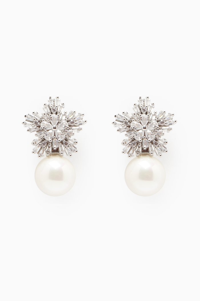 

Blanca Pearl Earrings in Plated Copper, Silver
