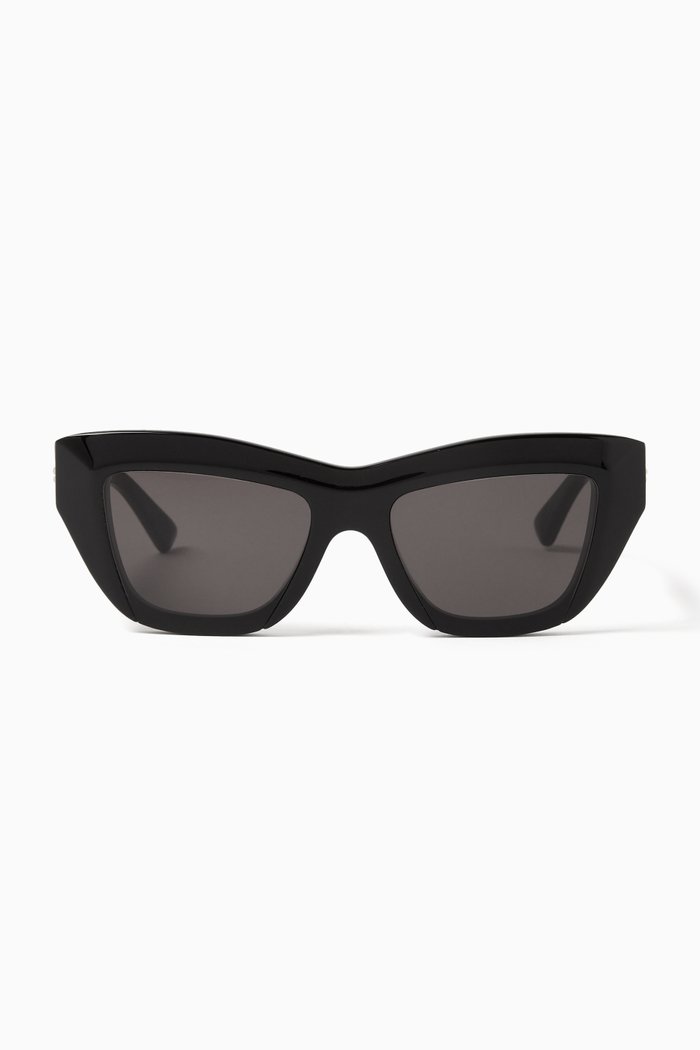 

Angle Cat-eye Sunglasses in Recycled Acetate, Black