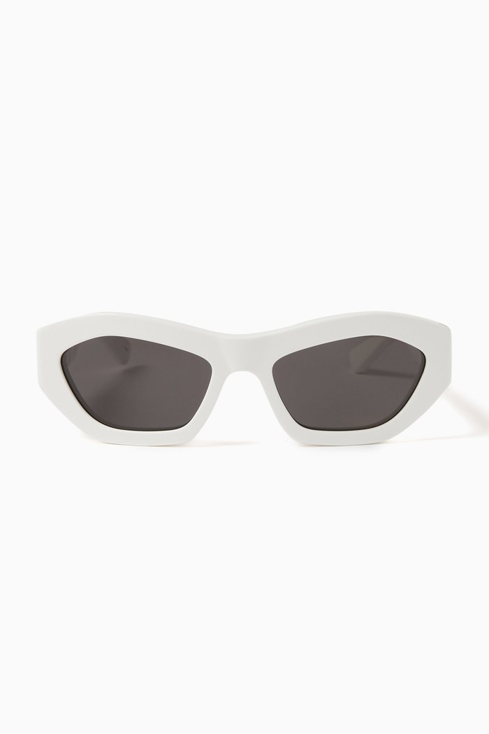 

Angle Hexagonal Sunglasses in Recycled Acetate, White