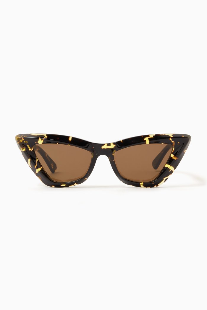 

Angle Pointed Cat-eye Sunglasses in Acetate, Brown