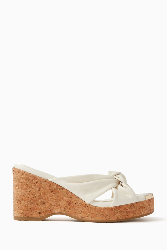 

Avenue 95 Wedge in Nappa, Neutral