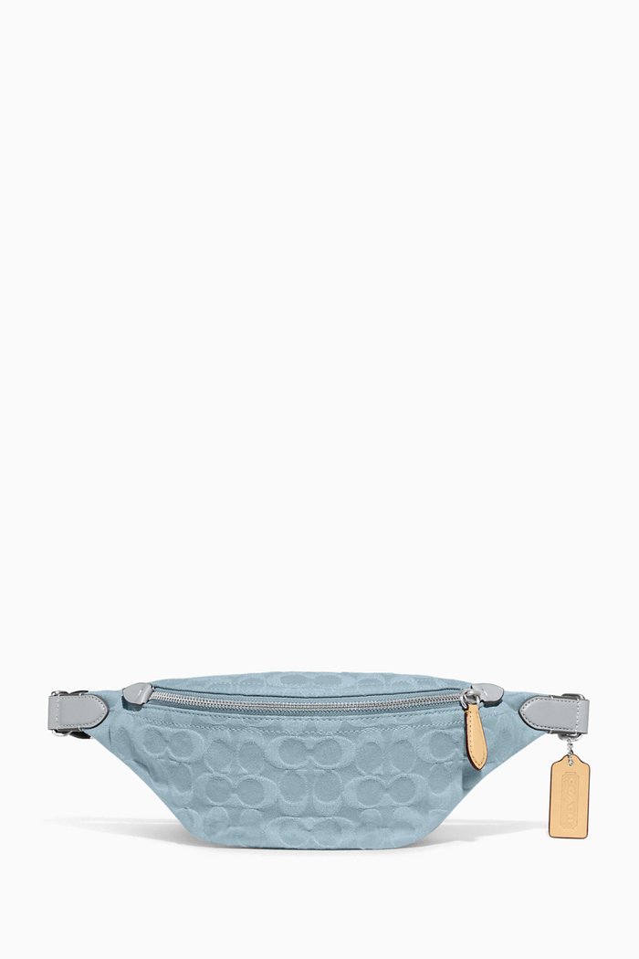 

Charter Belt Bag 7 In Signature Denim, Blue