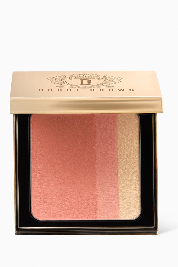 

Blushed Coral Brightening Blush, 6.6g, Colourless