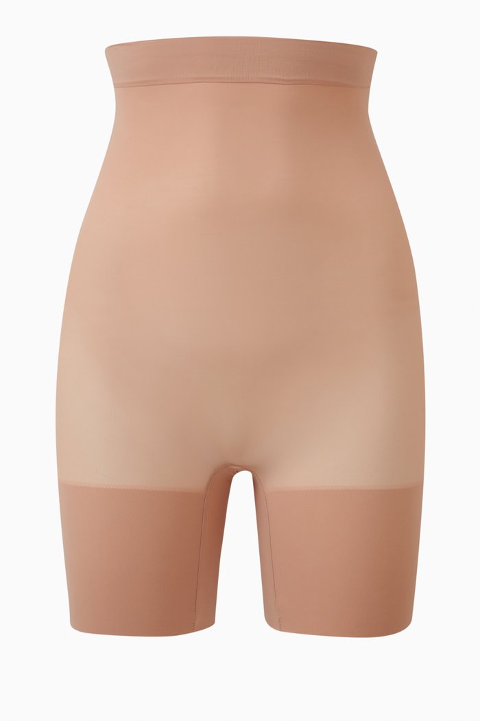 

Everyday Sculpt High-Waisted Mid Thigh Shorts, Brown