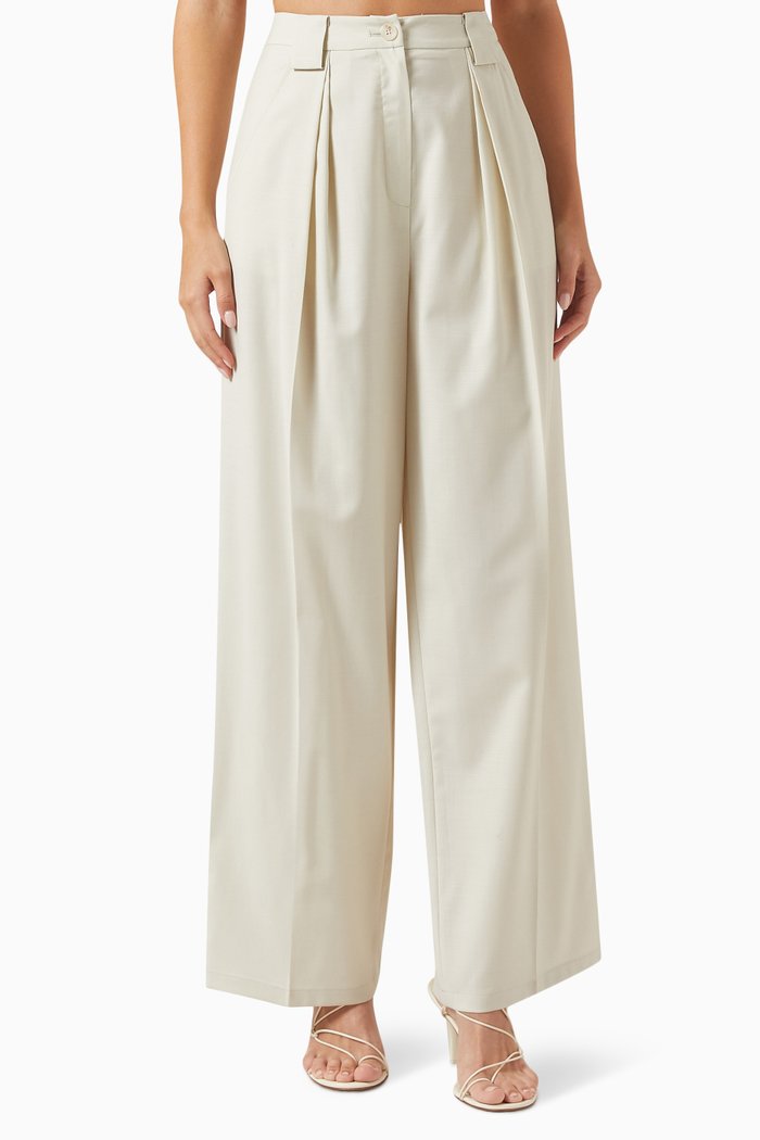 

Tucked Wide-leg Pants in Wool, Neutral
