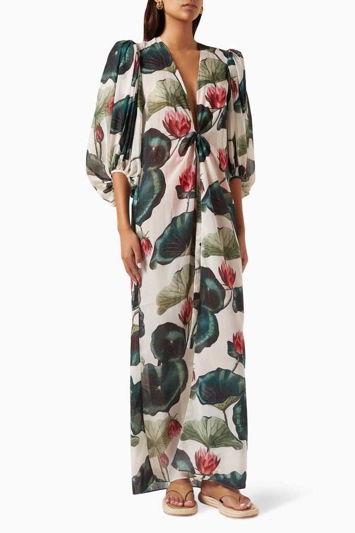 

Victoria Regia Robe in Chiffon, White
