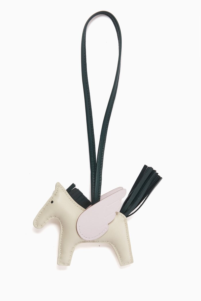 

Unused Rodeo Pegasus Charm in Milo Lambskin, Neutral