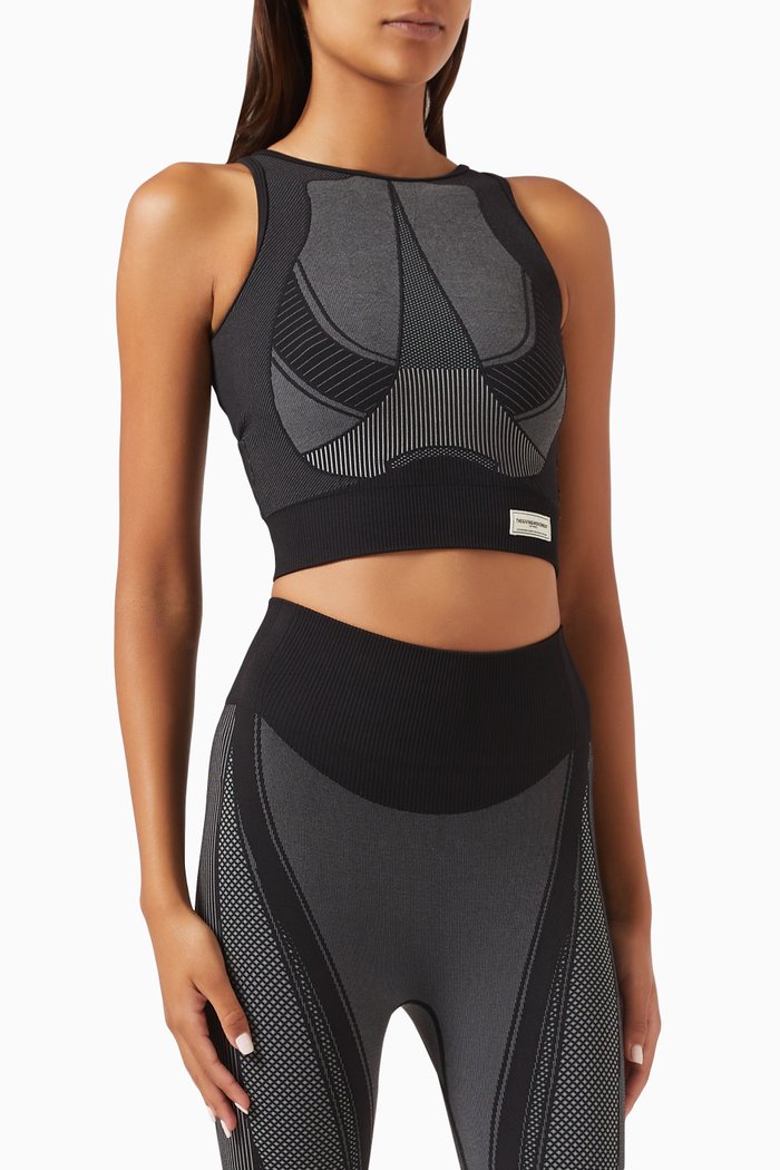 

Contrast Seamless Crop Tank Top in SMLS100©, Black