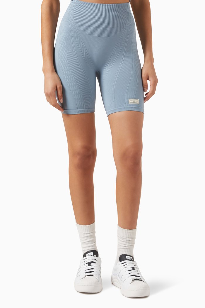 

Tonal Biker Shorts in SMLS100©, Blue