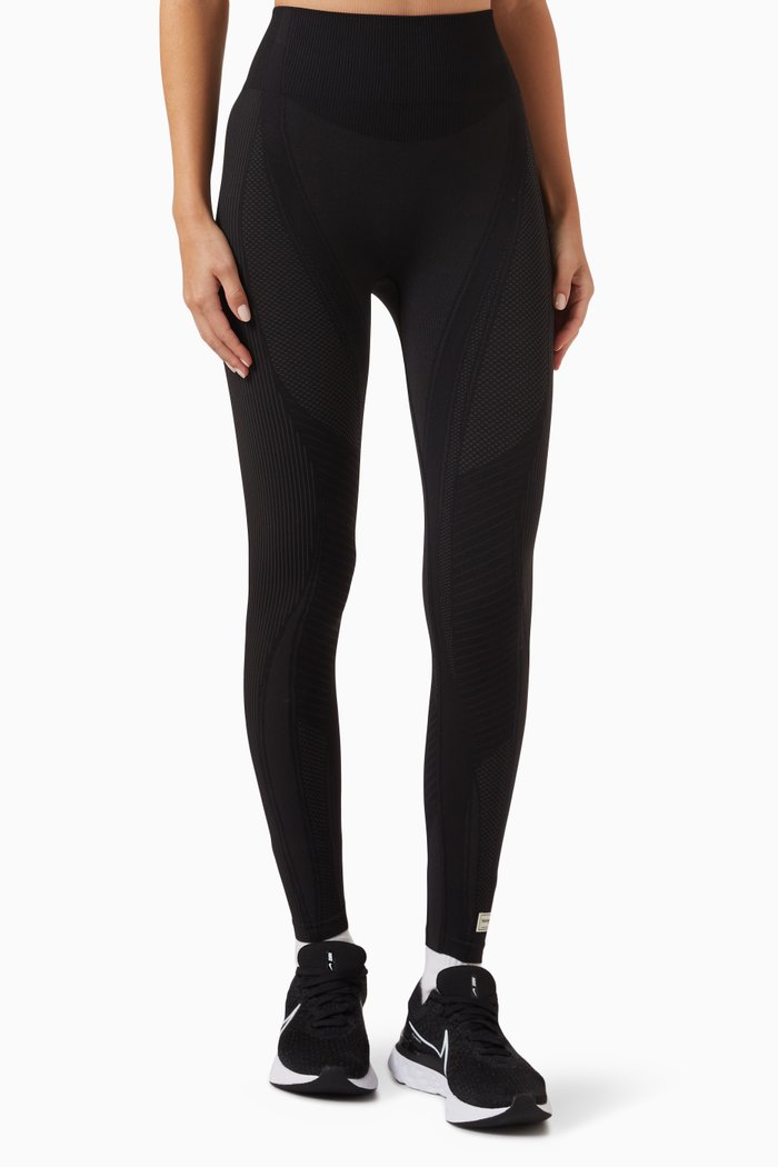 Tonal 24" High-rise Leggings in SMLS100©, Black