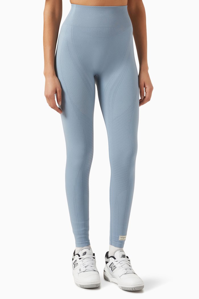 

Tonal 24" High-rise Leggings in SMLS100©, Blue