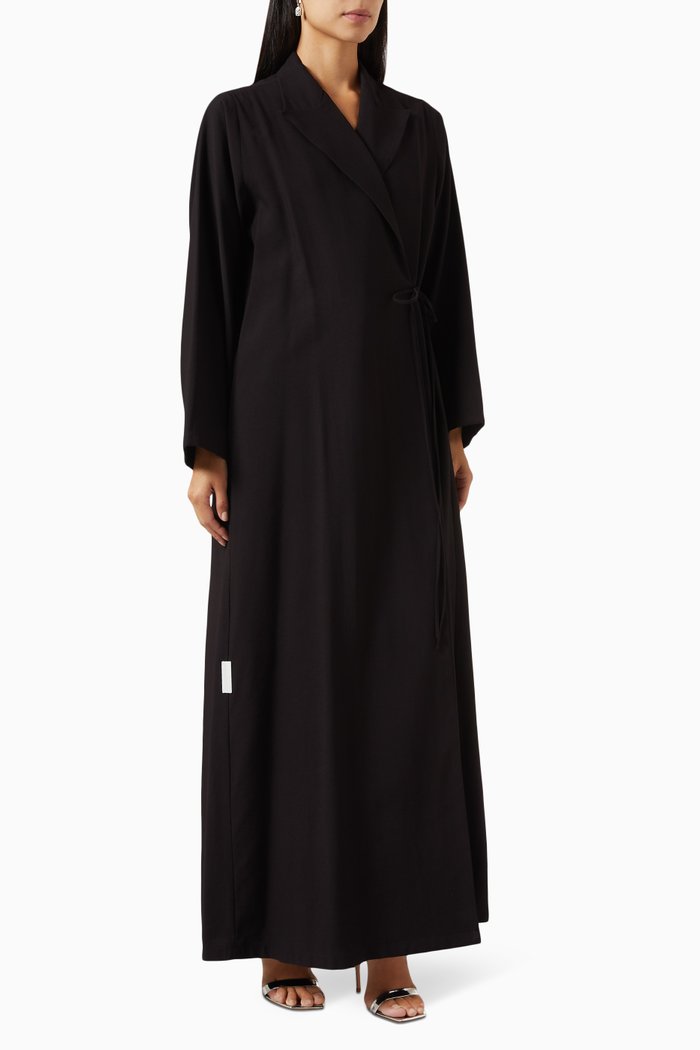 

Peak Lapel Jacket Wrap Abaya in Crush Cotton, Black