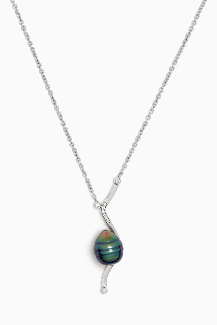 

Pinctada Pearl & Diamond Necklace in 18kt White Gold, Silver