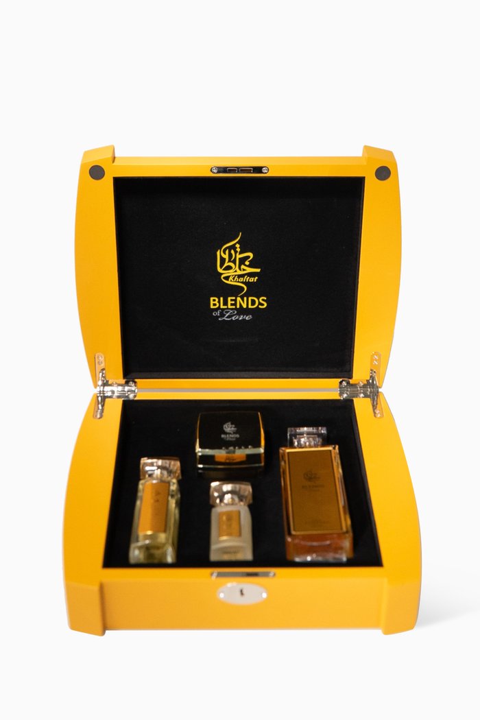 Giftbox from the Heart, Colourless