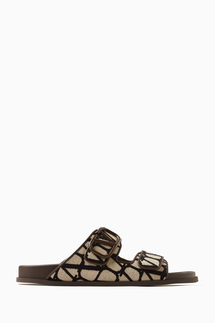 

Valentino Garavani VLOGO Toile Iconograph Sandals in Toile Iconographe Fabric & Leather, Neutral
