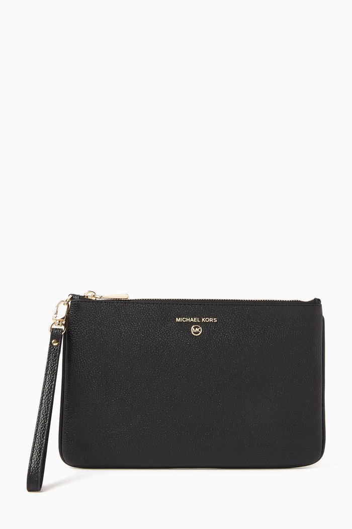 

Large Wristlet in Pebbled Leather, Black