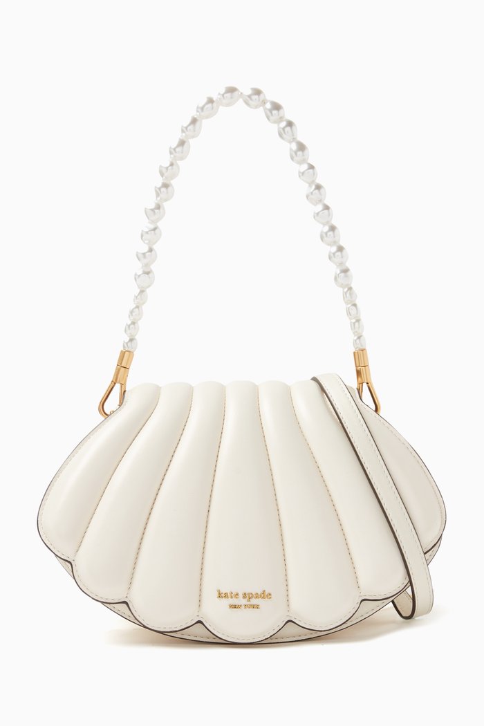 

3D Shell Crossbody Bag in Leather, Neutral