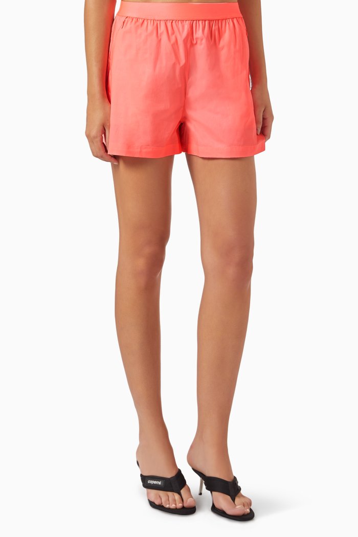 

Weekend Shorts in Coated-poplin, Orange