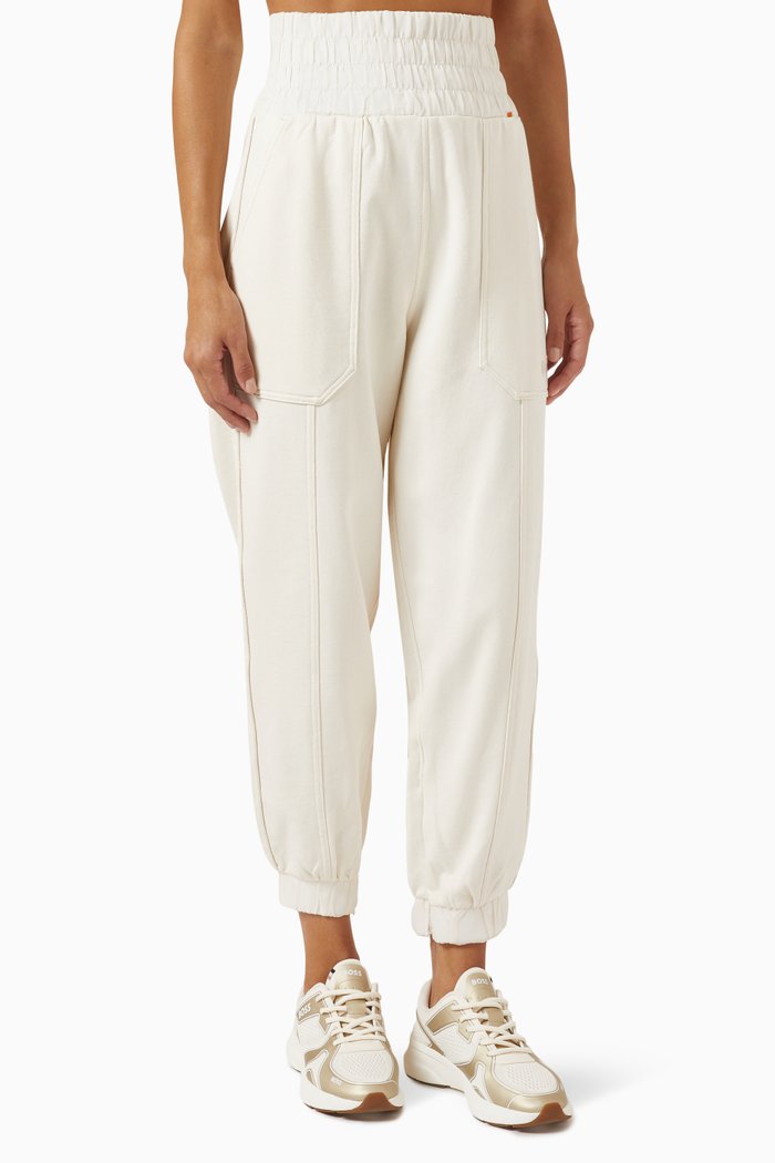 

Eflim Ruched Waistband Trackpants in Cotton, Neutral