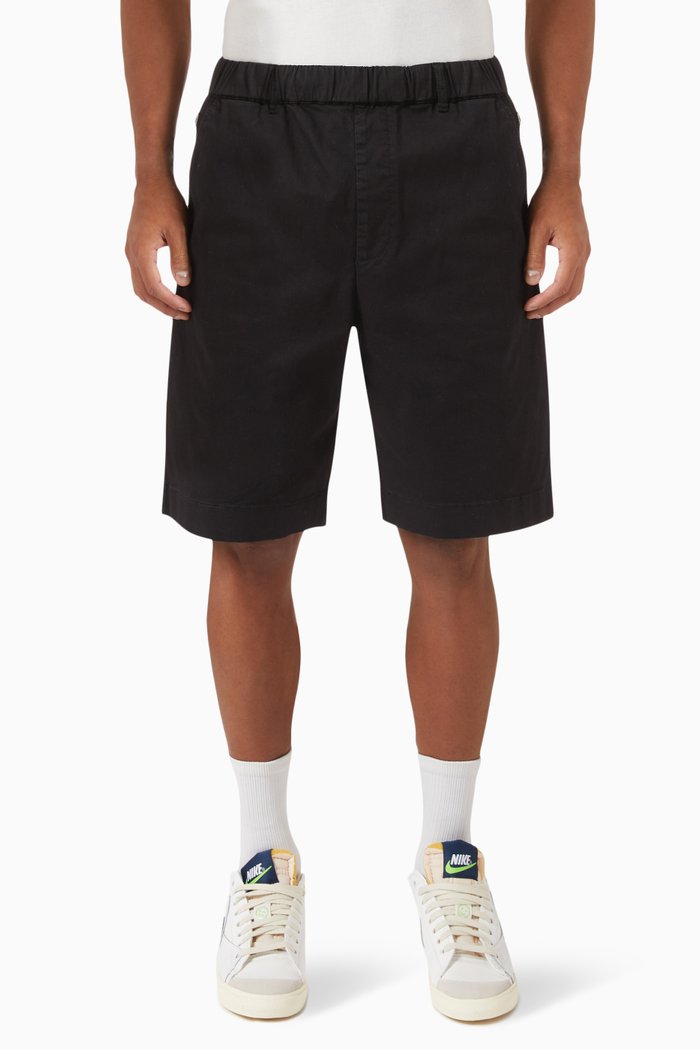 

Bermuda Shorts in Organic Stretch Cotton Twill, Black