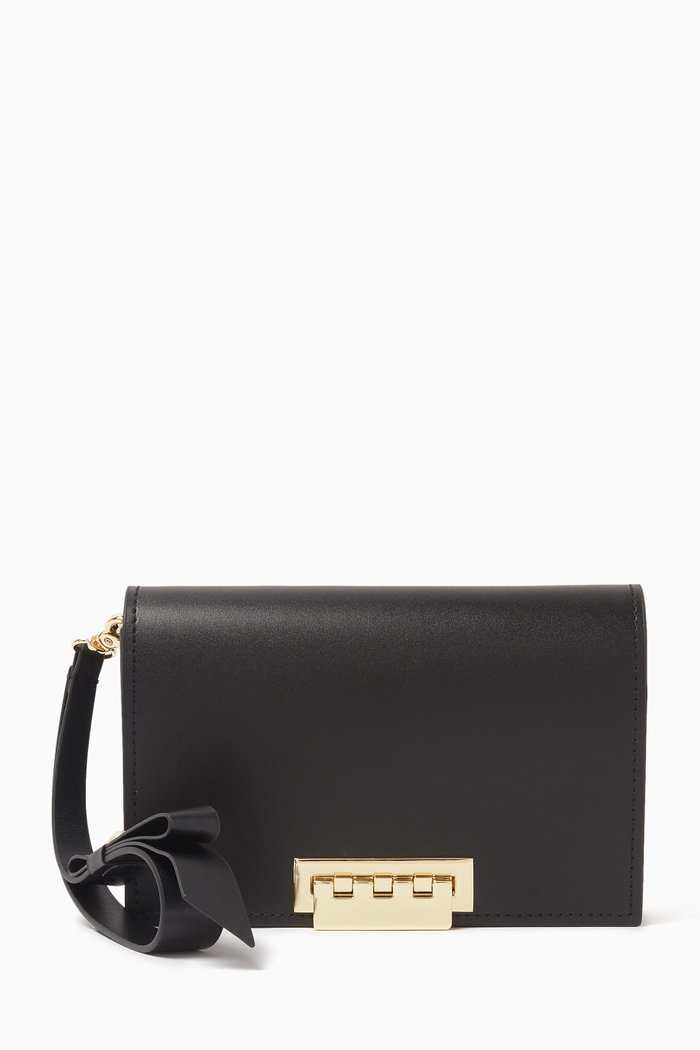 

Earthette Wristlet Clutch in Leather, Black