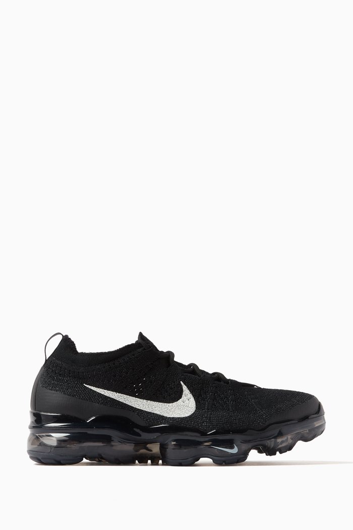 

Air VaporMax Sneakers in Flyknit Textile, Black