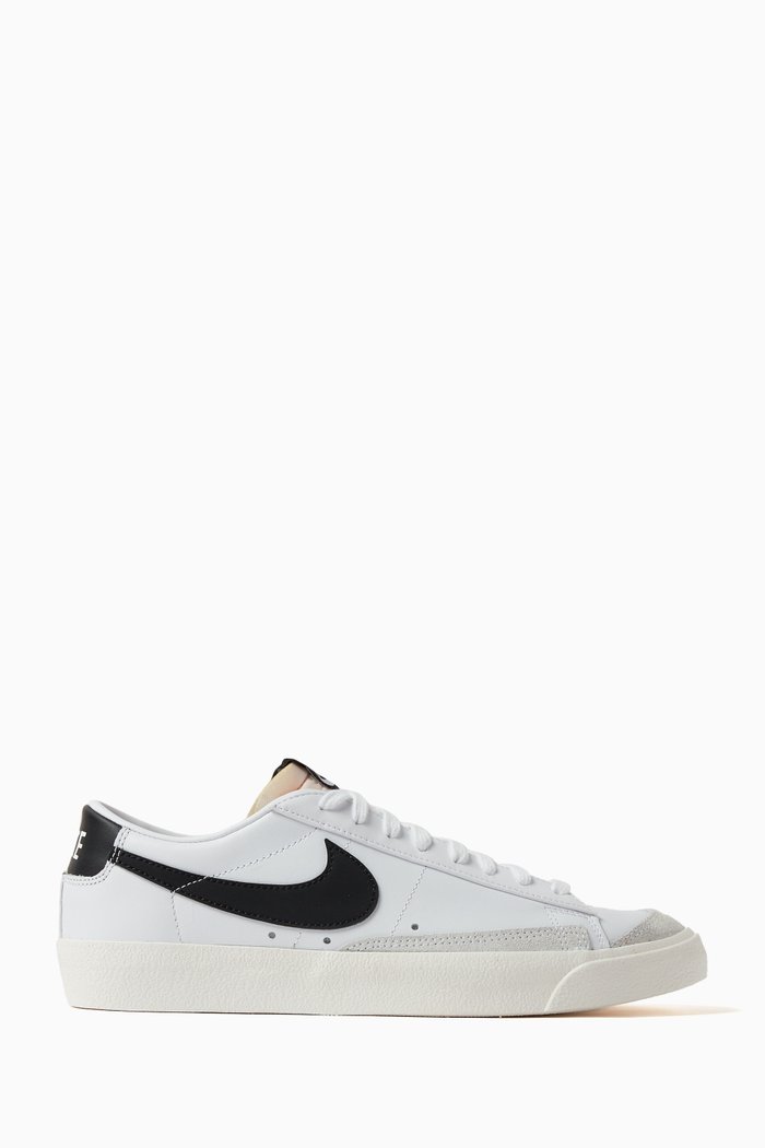 

Nike Blazer Low '77 Sneakers in Leather, Black