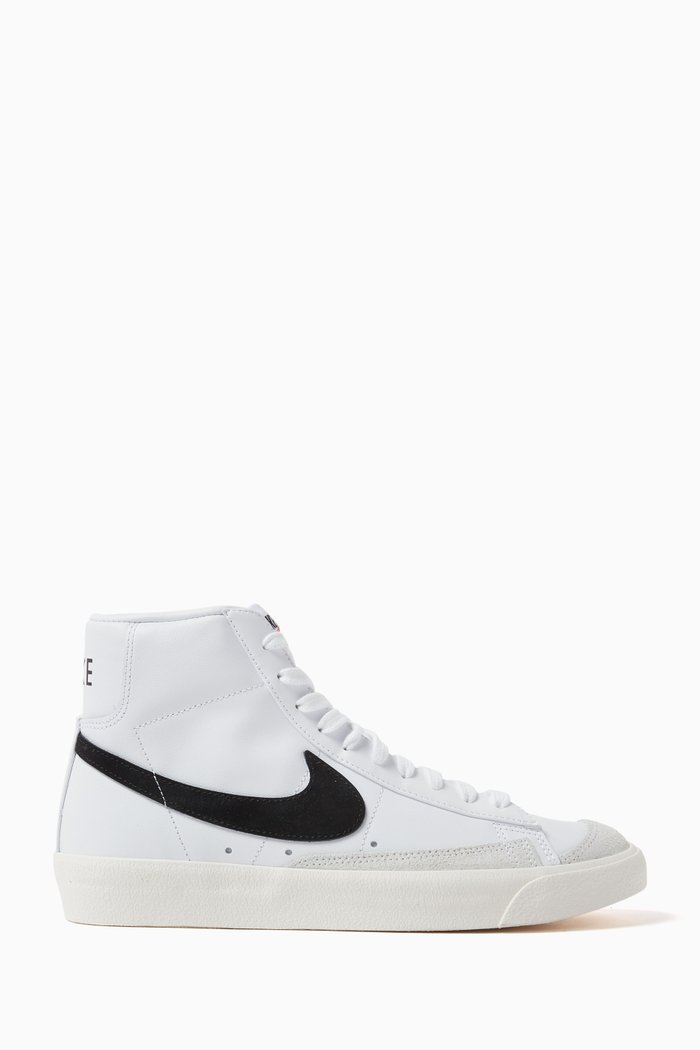 

Blazer Mid '77 High-top Sneakers in Leather, Black