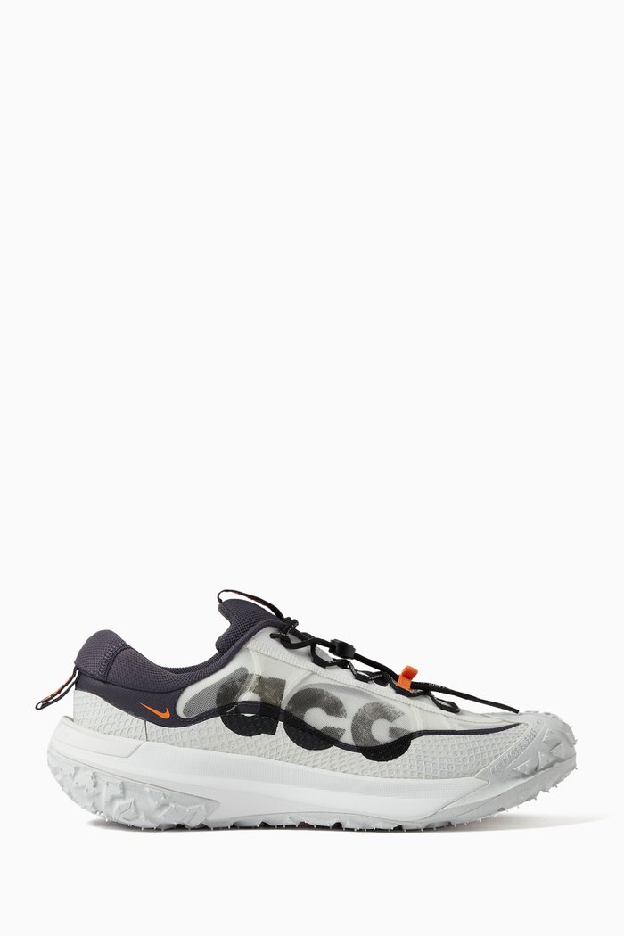 

ACG Mountain Fly 2 Low-top Sneakers in Mesh, White