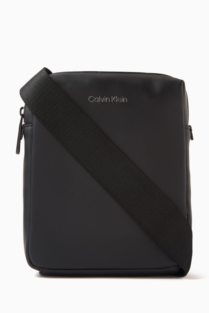 

CK Reporter Bag in Faux Leather, Black