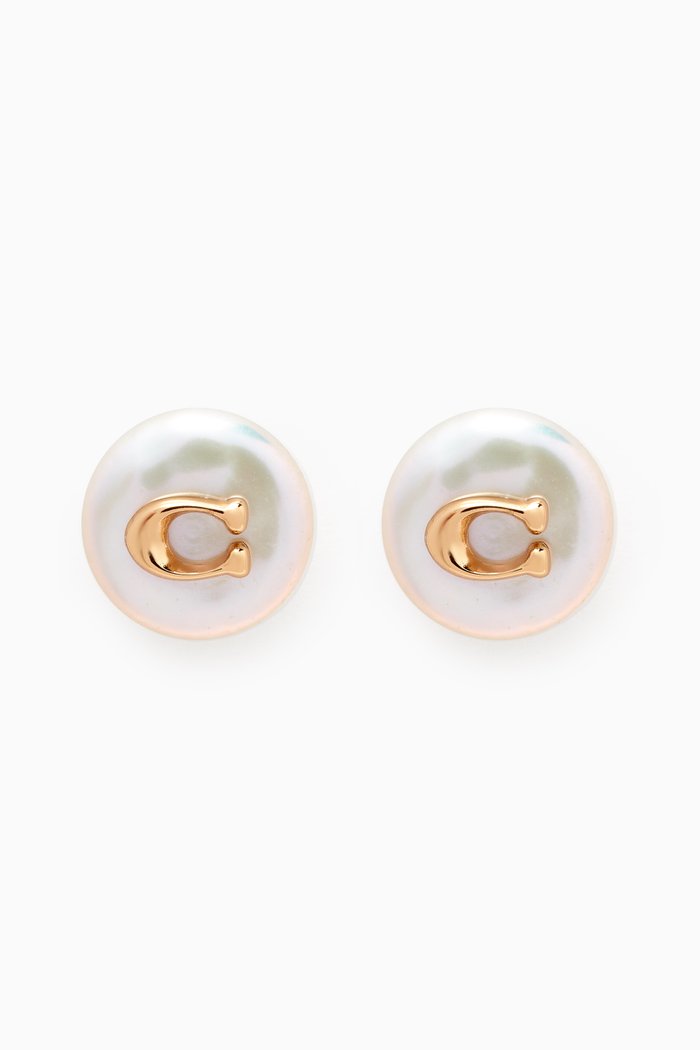

Signature Coin Pearl Stud Earrings in Metal, White