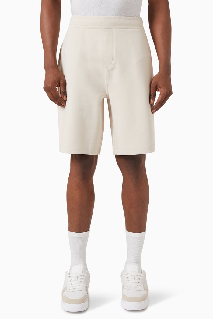 

Comfort Debossed Shorts in Cotton, Neutral